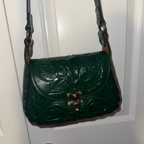 Patricia Nash Micaela Baguette Soft Green Shoulder Bag - Picture 3 of 8
